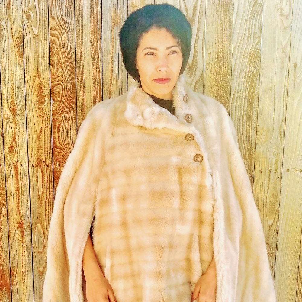 Beautiful vegan vintage fur coat!
